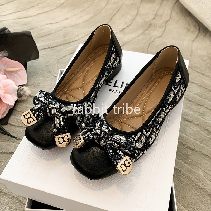 Women'S Shoes Popular - รองเท้าส้นเตี้ยแบบสวมสบายสไตล์ฝรั่งเศสสำหรับผู้หญิง ดีไซน์เซ็กซี่ หัวเหลี่ยม แต่งลายปัก เหมาะกับกระโปรง ส้นเตี้ยเล็กน้อย