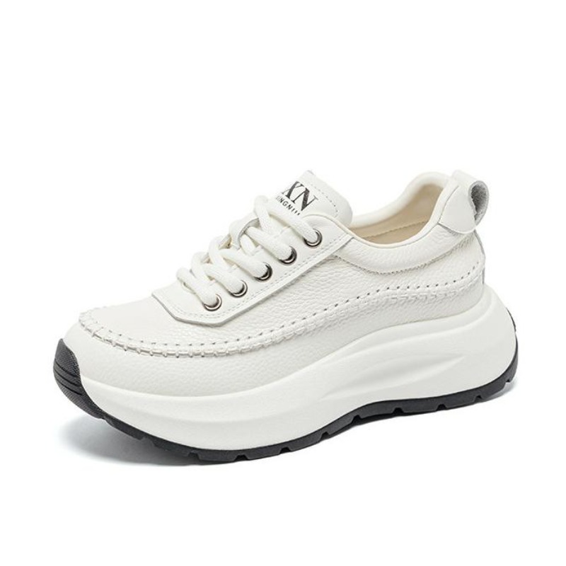 Platform Sneakers Chunky - รองเท้าผ้าใบแฟชั่นผู้หญิงลำลอง ปี 2026 สีพื้น หนังวัวแท้ พื้นหนา