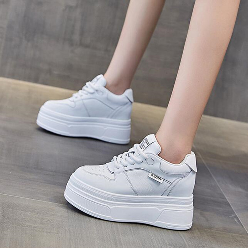 9 ซม.ของแท้หนังใหม่ยี่ห้อ Desi - Platform Sneakers Chunky บทวิจารณ์และราคา
