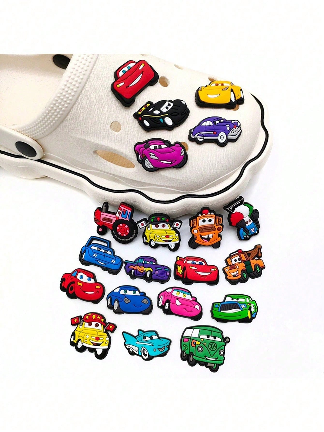 ชาร์มรองเท้าลายการ์ตูนอนิเมะแฟ - Women'S Shoes Back To School บทวิจารณ์และราคา