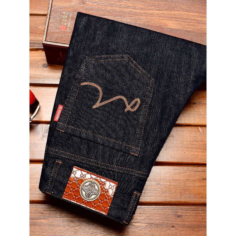 กางเกงยีนส์สีน้ำเงินเข้มผู้ชาย - Levis Jeans 501 บทวิจารณ์และราคา